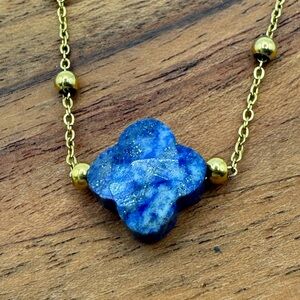 Gold and Lapis Lazuli Clover Bracelet 6 1/4”+ 2”.